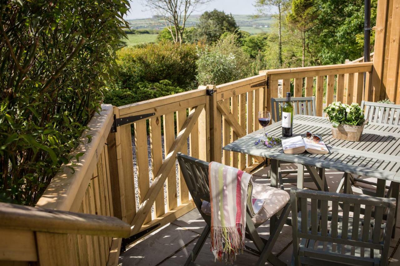 Moylgrove Cwm Connell Coastal Cottages المظهر الخارجي الصورة