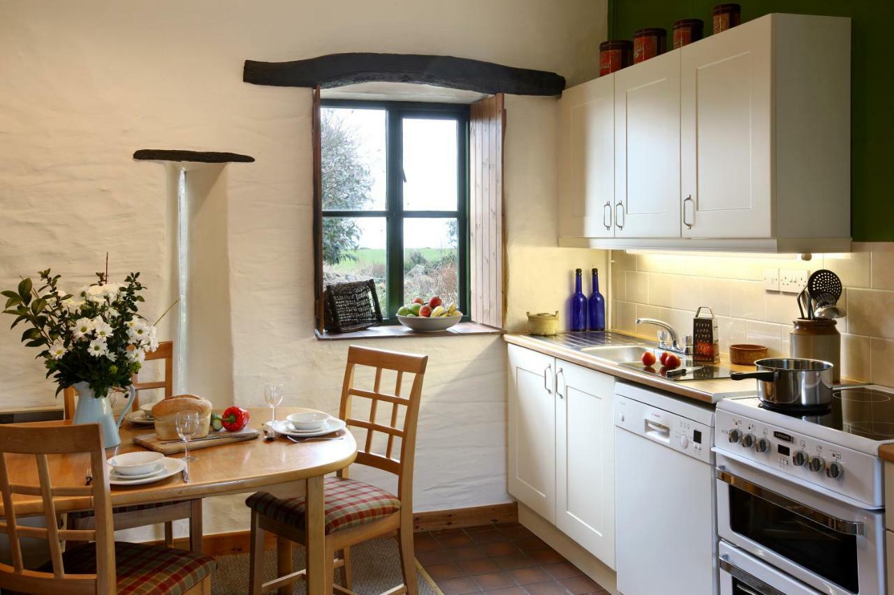 Moylgrove Cwm Connell Coastal Cottages المظهر الخارجي الصورة